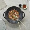 Meisterkoch Gusseisen-Wok mit Deckel OPUS